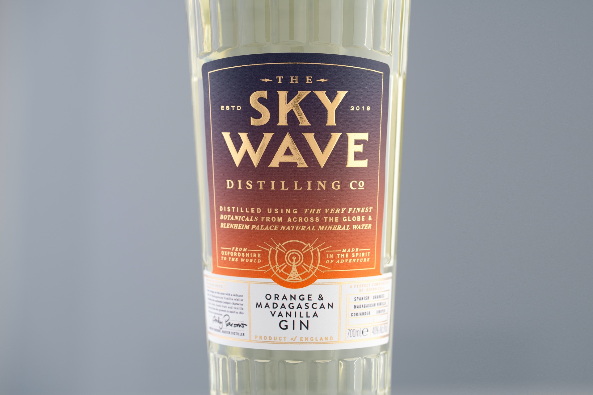 Buy Orange & Vanilla-flavour Gin in the UK - Sky Wave