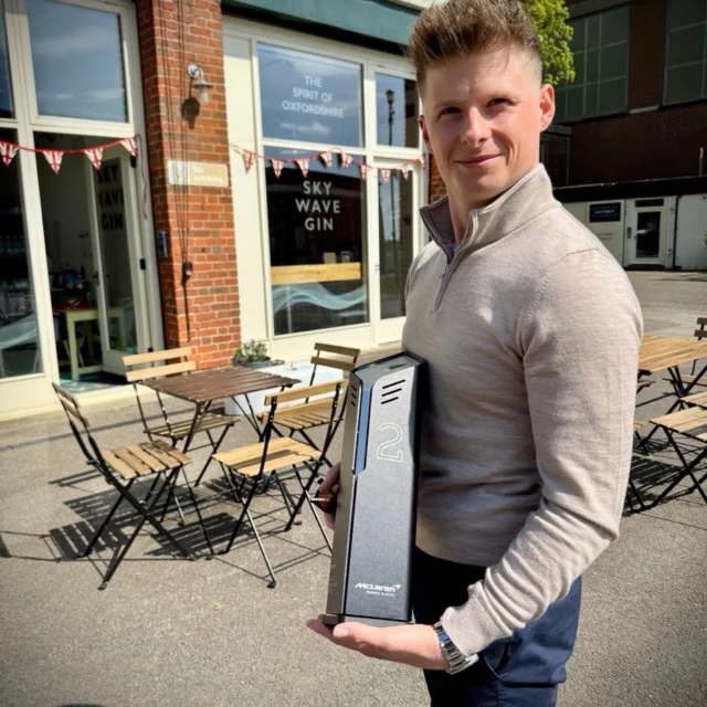Huge congratulations to @amarshallracing  for his recent success in the McLaren 
Trophy Europe at Brands Hatch !What a stellar career Ashley has in front of him - and being local to Sky Wave Gin he popped in to share the good news. Here's to more partnerships and triumphs! 

#racing #RacingDriver #professional #skywave #gin #worldsbest