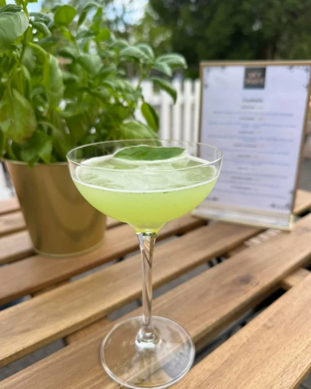 We’re reconnecting after a difficult time. 
Join us for gentle jazz and good cocktails. We also have local beer, exceptional gins and Oxfordshire bubbles. We look forwards to welcoming you to the Sky Wave Bar at  Bicester Motion. Open Fridays and Saturdays 6pm-11pm.